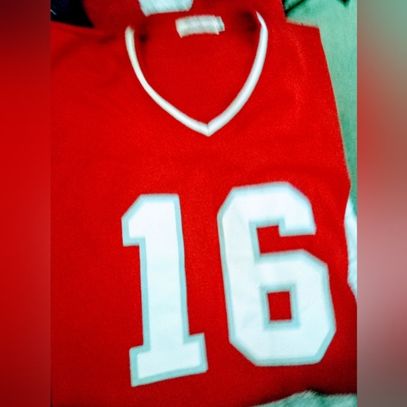 # 1 O - HIP HOP AUTHENTIC #16  SHORT SET 2 pc. XL RED/WHITE  LIKE NEW PRE-LOVED - Picture 2 of 11